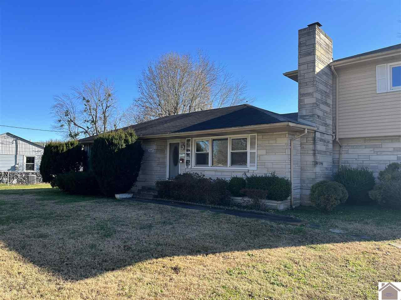 3060 Old Mayfield Road Paducah, KY 42003 - Photo 1 of 1 Photo 1