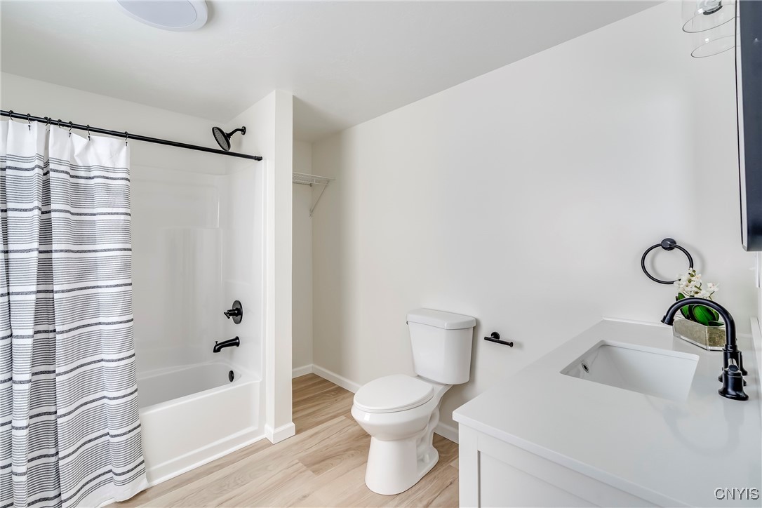 23960 White Road Pamelia, NY 13601 - Photo 17 of 40 Primary bathroom