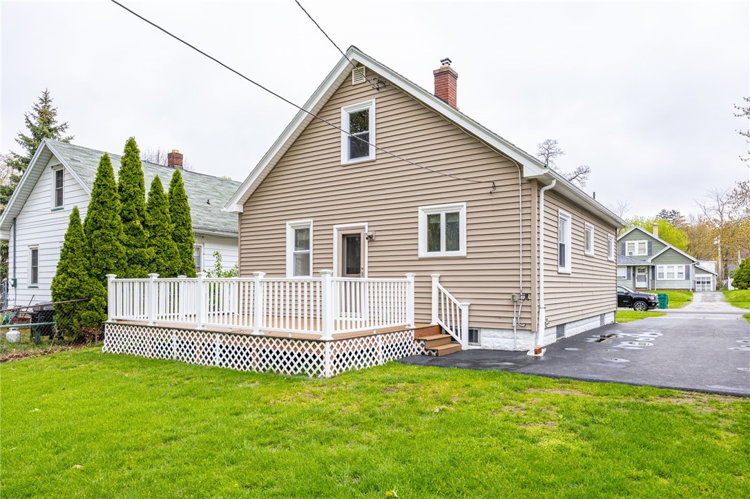 324 Conrad Drive Greece, NY 14616 - Photo 14 of 18