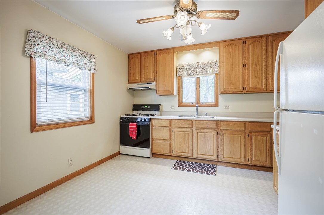 324 Conrad Drive Greece, NY 14616 - Photo 3 of 18