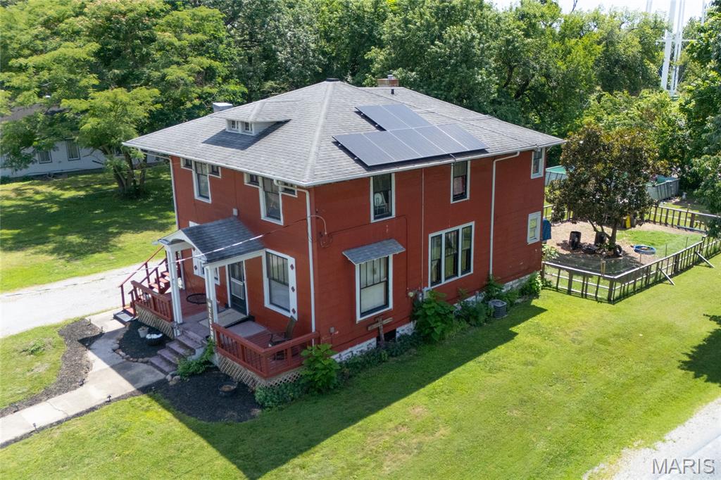 233 South Division Street Du Quoin, IL 62832 - Photo 4 of 38