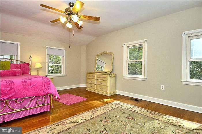 13831 Leibig Road Silver Spring, MD 20904 - Photo 20 of 23 Bedroom