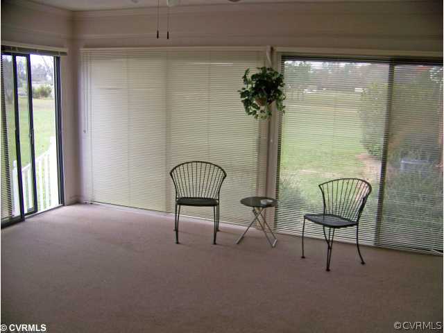 565 Broad St Road Manakin-Sabot, VA 23103 - Photo 6 of 8