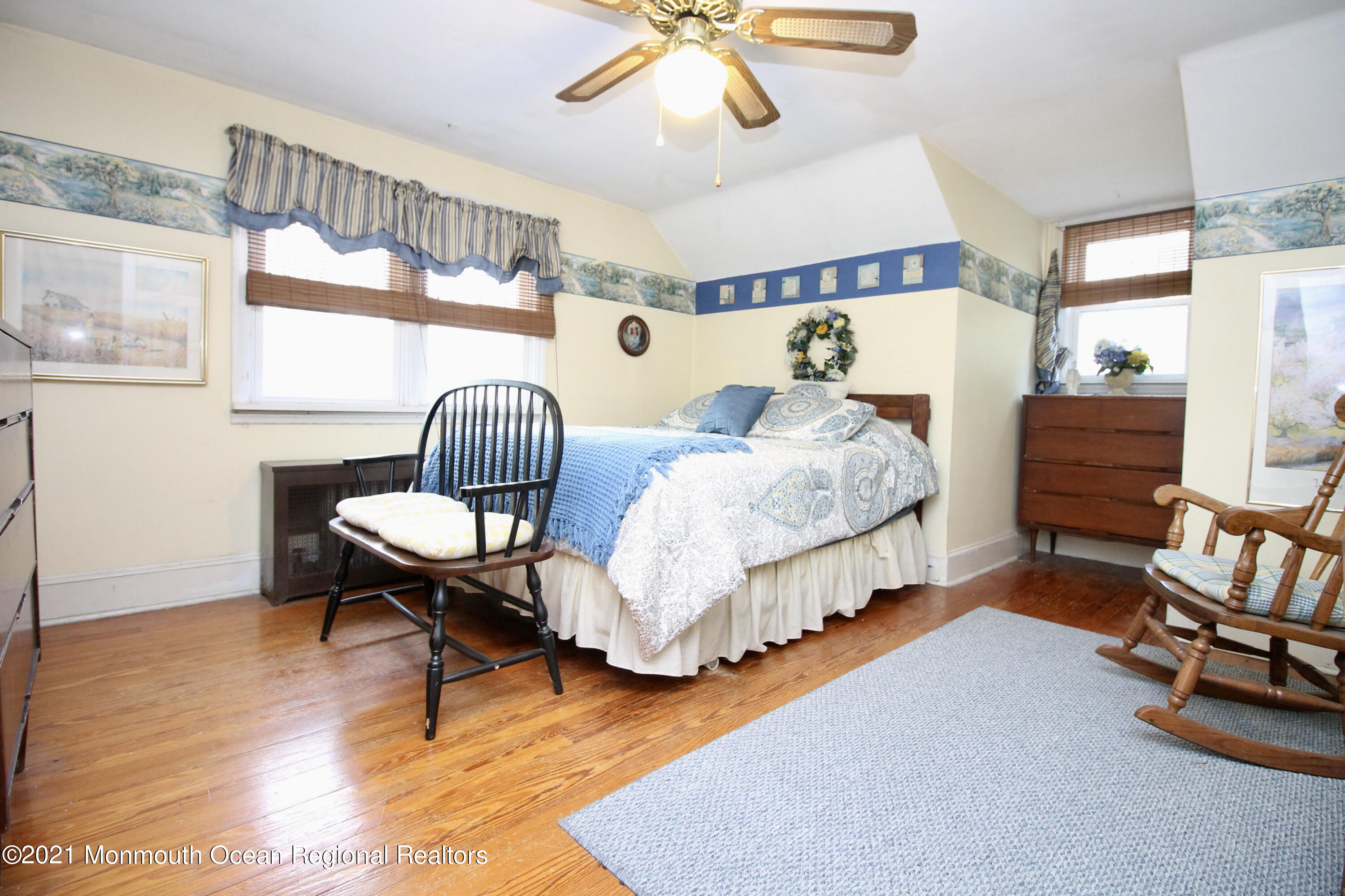 195 Bennett Road Freehold, NJ 07728 - Photo 35 of 90 CA4A7502-09DB-45DC-872F-35C663D3FEF9_1_2