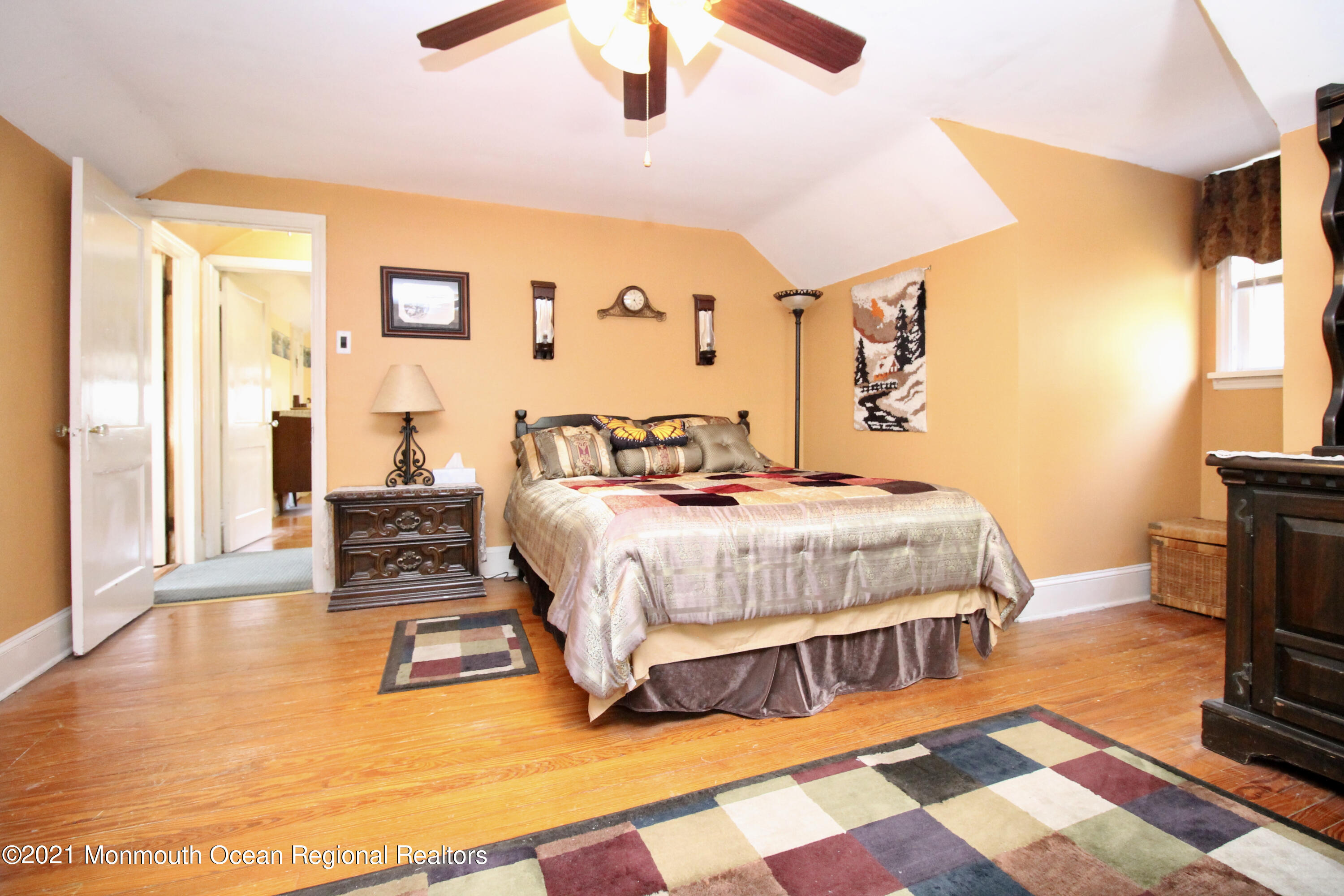 195 Bennett Road Freehold, NJ 07728 - Photo 39 of 90 8D9EED4A-9A33-48A5-89F9-6FB03C7C9FCE_1_2