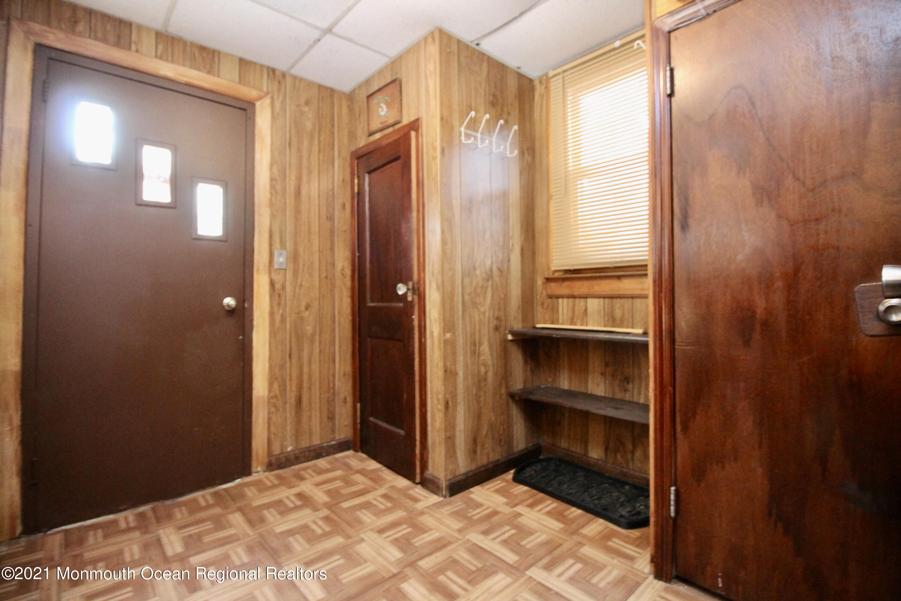 195 Bennett Road Freehold, NJ 07728 - Photo 40 of 90 AAA05960-ECF3-4733-936F-84A3689EBA61_1_2