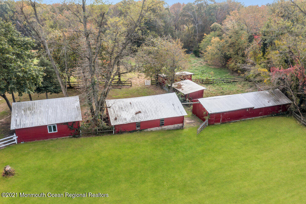 195 Bennett Road Freehold, NJ 07728 - Photo 76 of 90 008_dji_0522