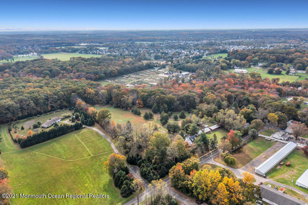 195 Bennett Road Freehold, NJ 07728 - Photo 88 of 90 an aerial view of residential houses with outdoor space