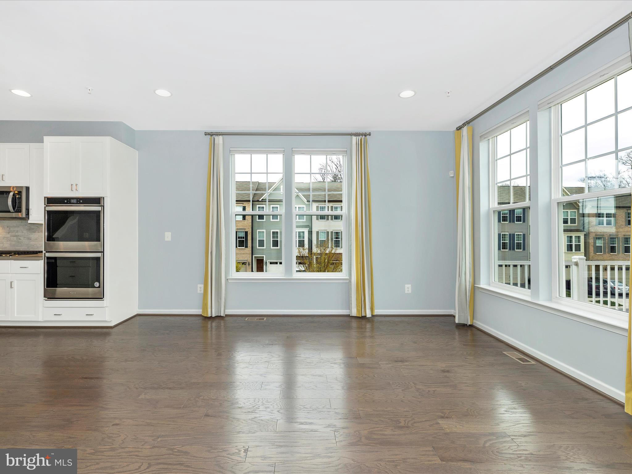 8408 Pine Bluff Road Frederick, MD 21704 - Photo 15 of 61 Living Room