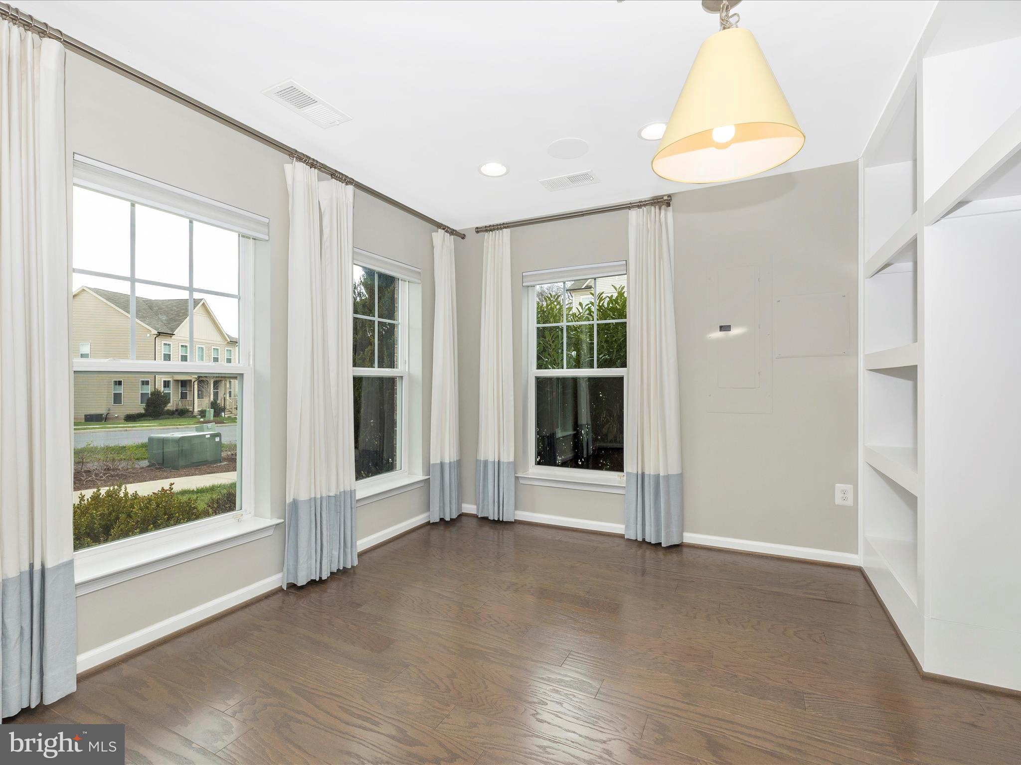 8408 Pine Bluff Road Frederick, MD 21704 - Photo 6 of 61 Office
