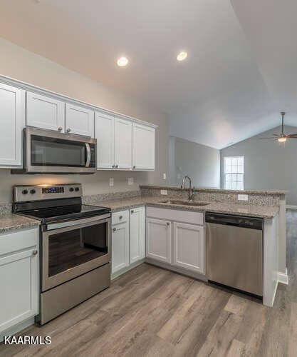 826 Spring Park Road Knoxville, TN 37914 - Photo 13 of 19 Gallery Image 13
