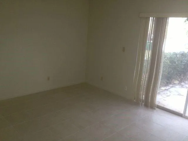 $175,000 | 7027 West Sunrise Boulevard, Unit 7027, Plantation, FL 33322