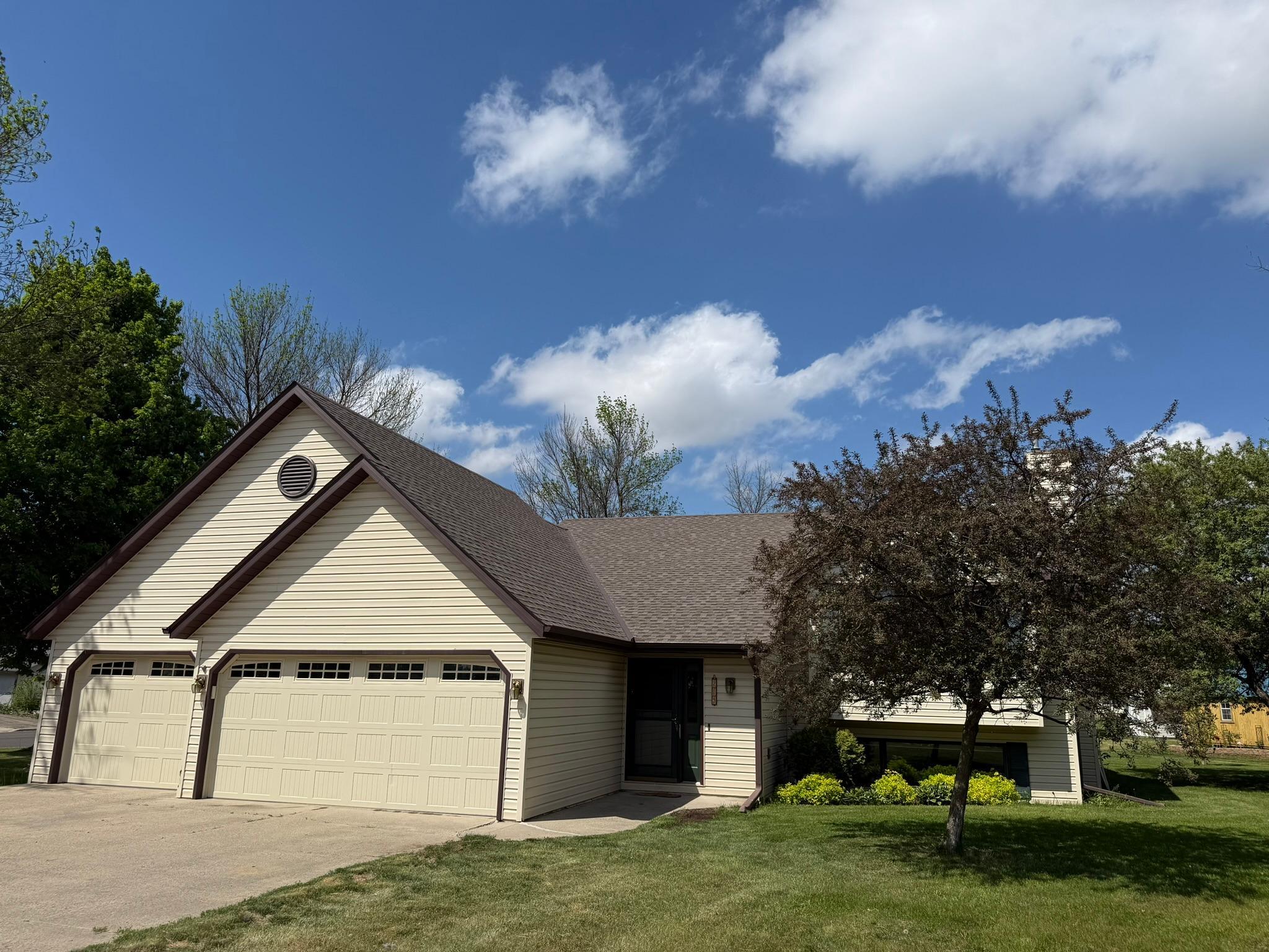 209 4th Avenue Southwest Medford, MN 55049 - Photo 2 of 7