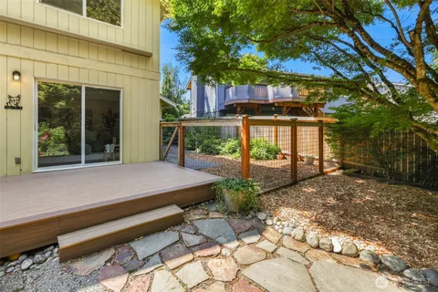 $1,125,000 | 12820 87th Avenue Northeast, Kirkland, WA 98034