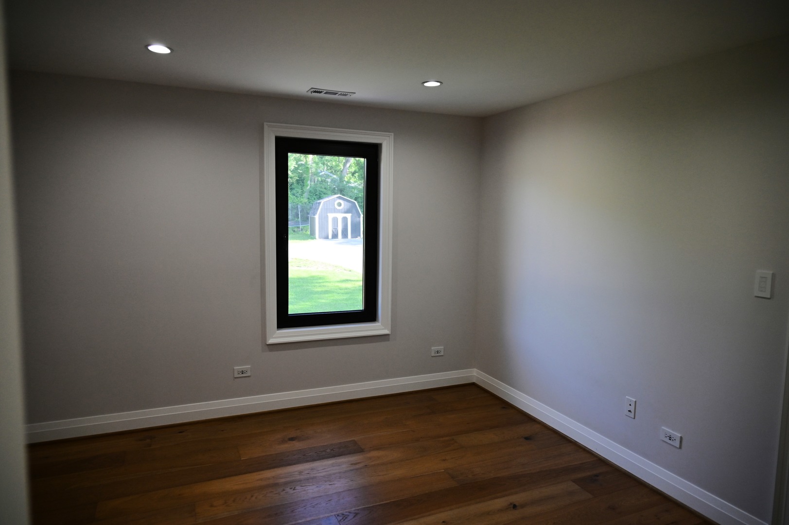 18W701 South Frontage Road Lemont, IL 60439 - Photo 20 of 38
