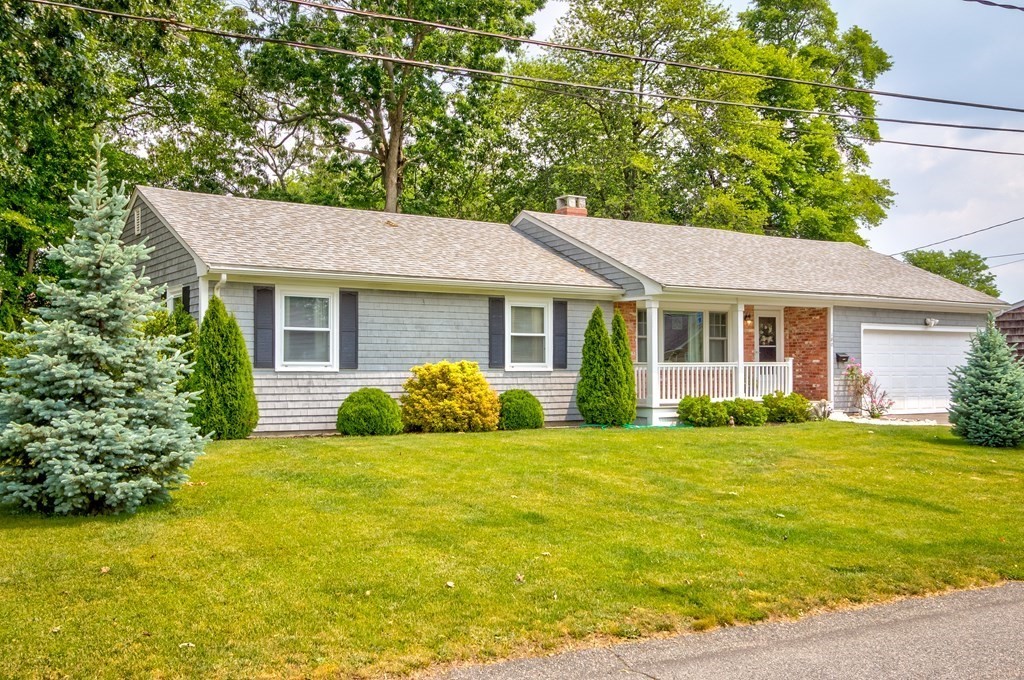 180 Mt Hope Road Somerset, MA 02726 - Photo 1 of 42 Gallery Image 1