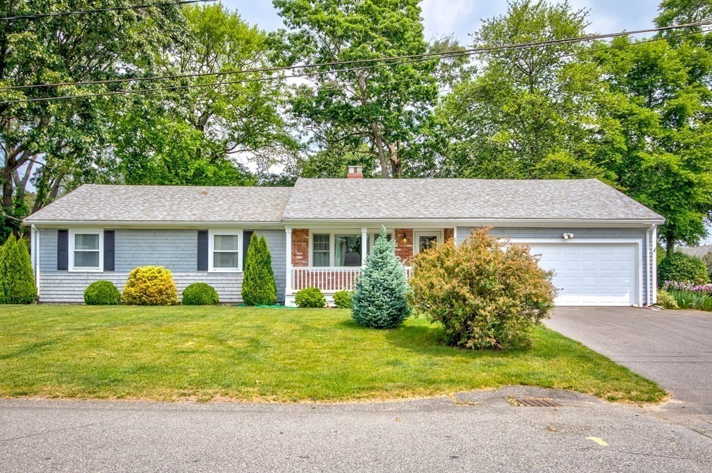 180 Mt Hope Road Somerset, MA 02726 - Photo 2 of 42 Gallery Image 2
