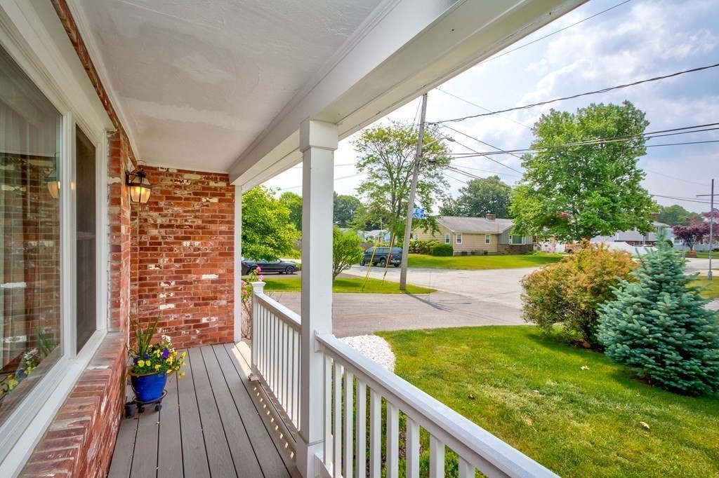 180 Mt Hope Road Somerset, MA 02726 - Photo 3 of 42 Gallery Image 3