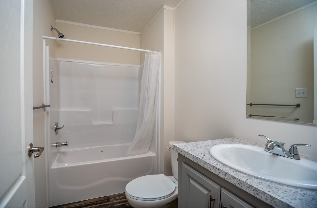 588 Ten Rod Road Farmington, NH 03835 - Photo 12 of 16