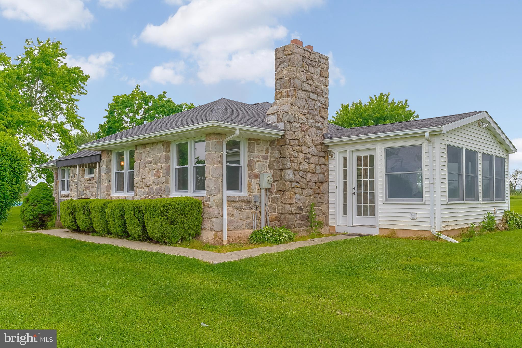 2933 Big Road Zieglerville, PA 19492 - Photo 2 of 33 Gallery Image 2