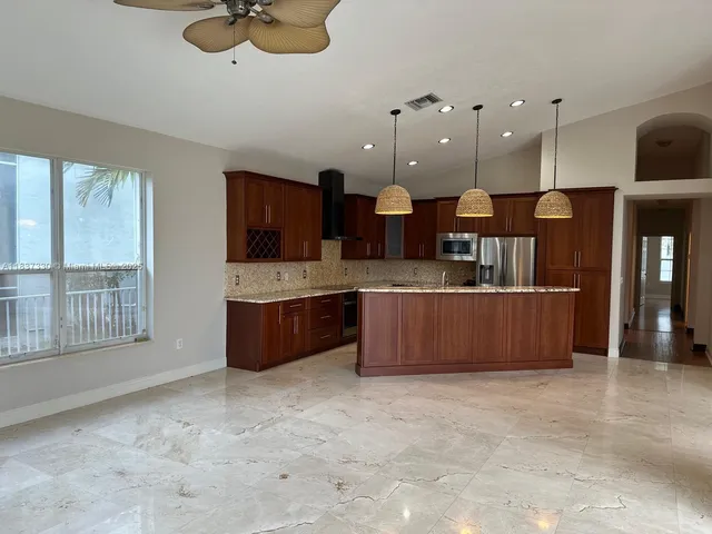 $5,800 | 18580 Southwest 44th Street, Unit 1, Miramar, FL 33029