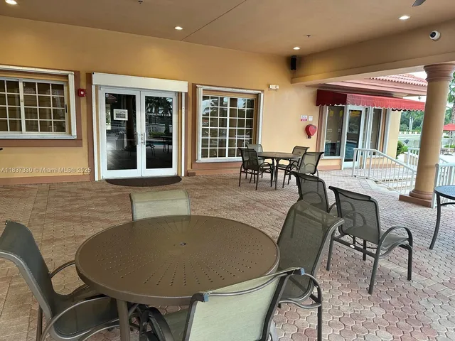 $5,800 | 18580 Southwest 44th Street, Unit 1, Miramar, FL 33029