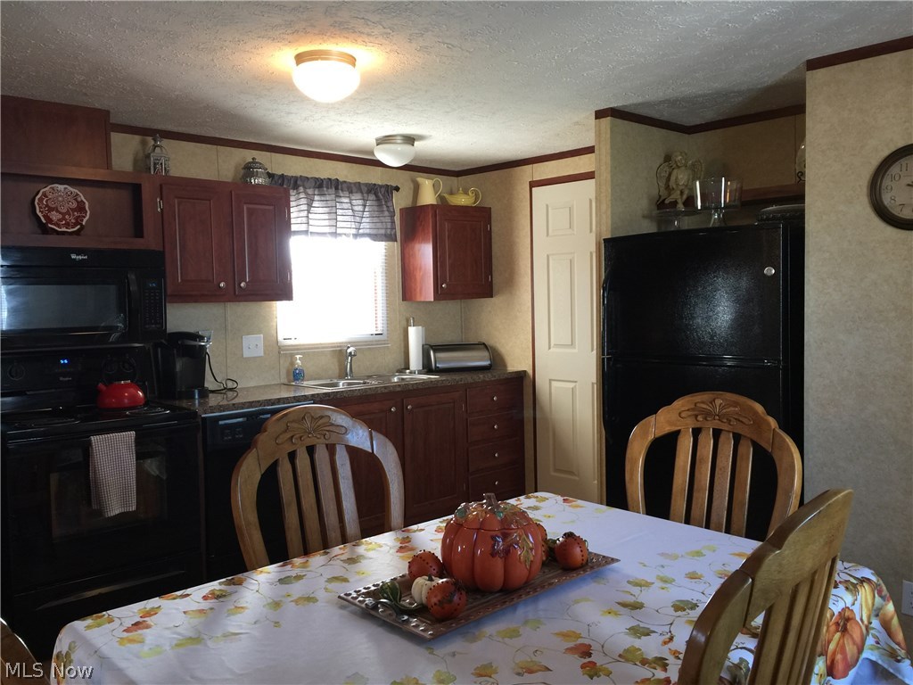 4012 Venice Road, Unit 94 Sandusky, OH 44870 - Photo 13 of 24 Gallery Image 13