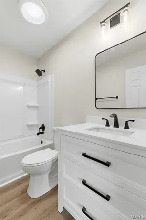 $321,000 | 1 Fairway Estates Court, Eureka, MO 63025