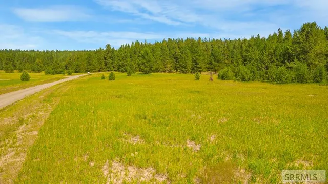 $430,000 | 4451 Golden Eagle Drive, Ashton, ID 83420