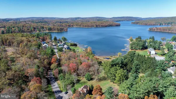 $669,000 | 32 Hazelhurst Lane, Swanton, MD 21561