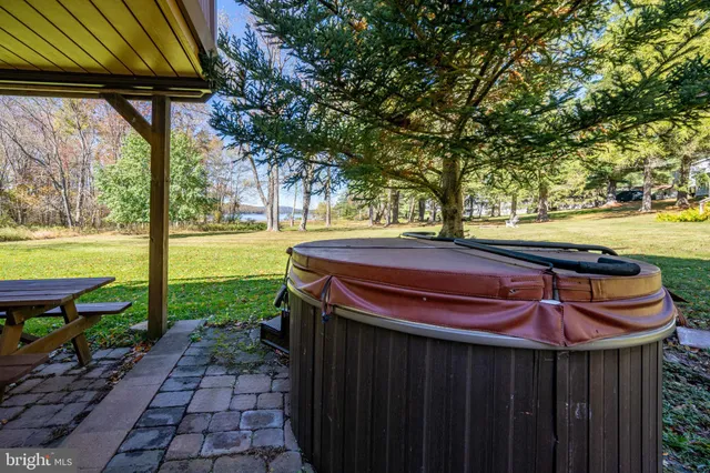 $679,000 | 32 Hazelhurst Lane, Swanton, MD 21561