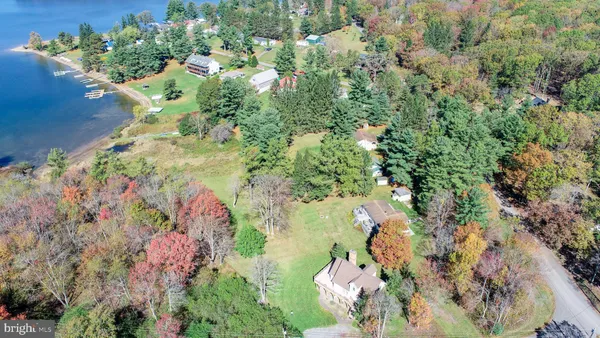 $669,000 | 32 Hazelhurst Lane, Swanton, MD 21561