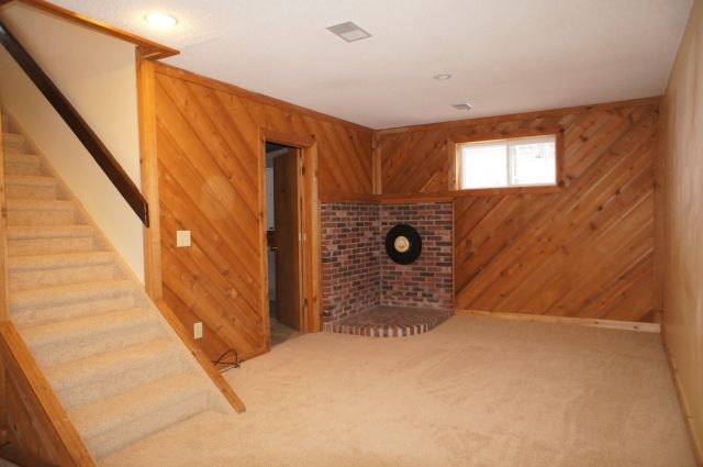 3838 Manchester Road Traverse City, MI 49686 - Photo 21 of 31 1814028-20.JPG