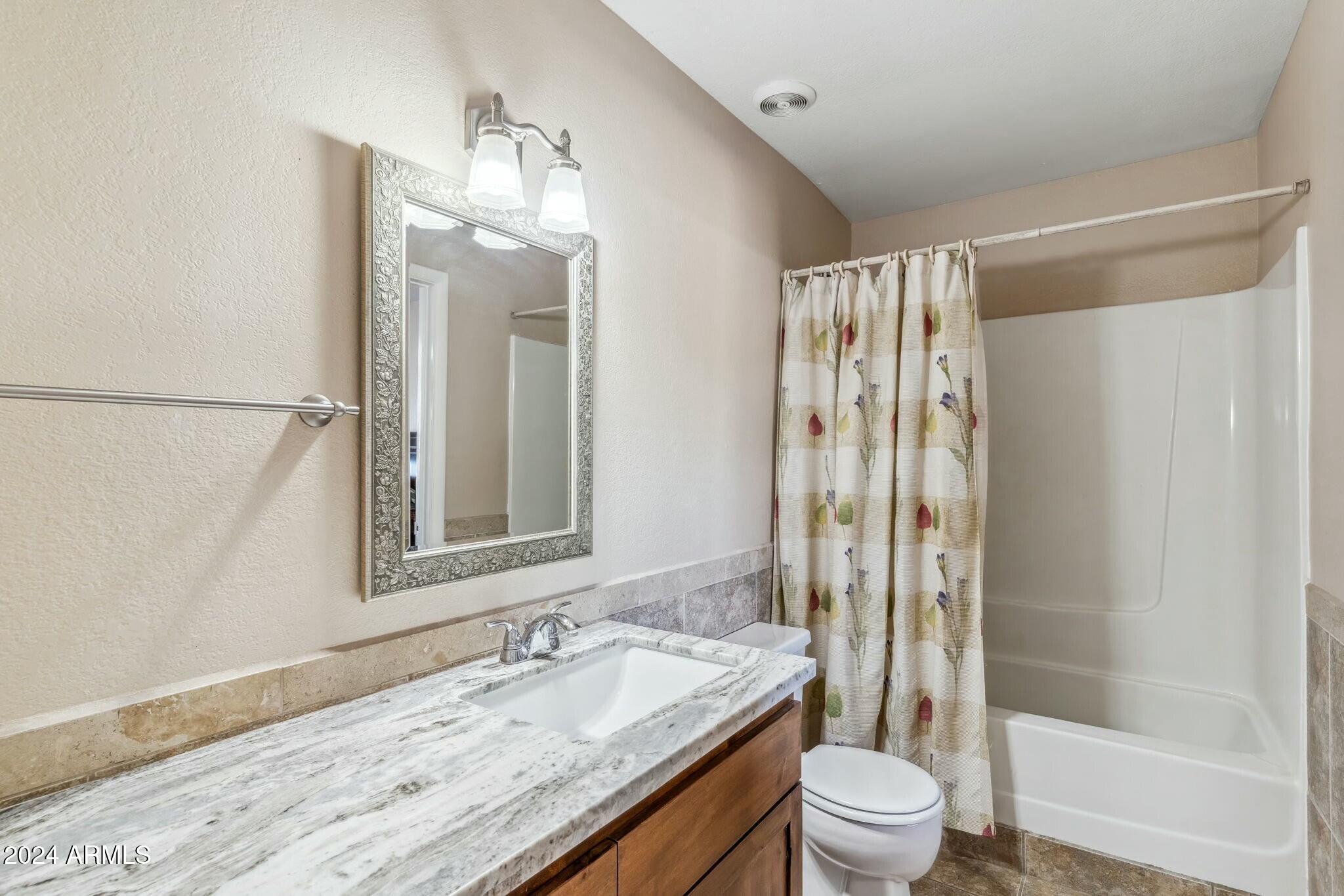1045 East Cloud Road Phoenix, AZ 85086 - Photo 27 of 67 tempImageOkR7FA