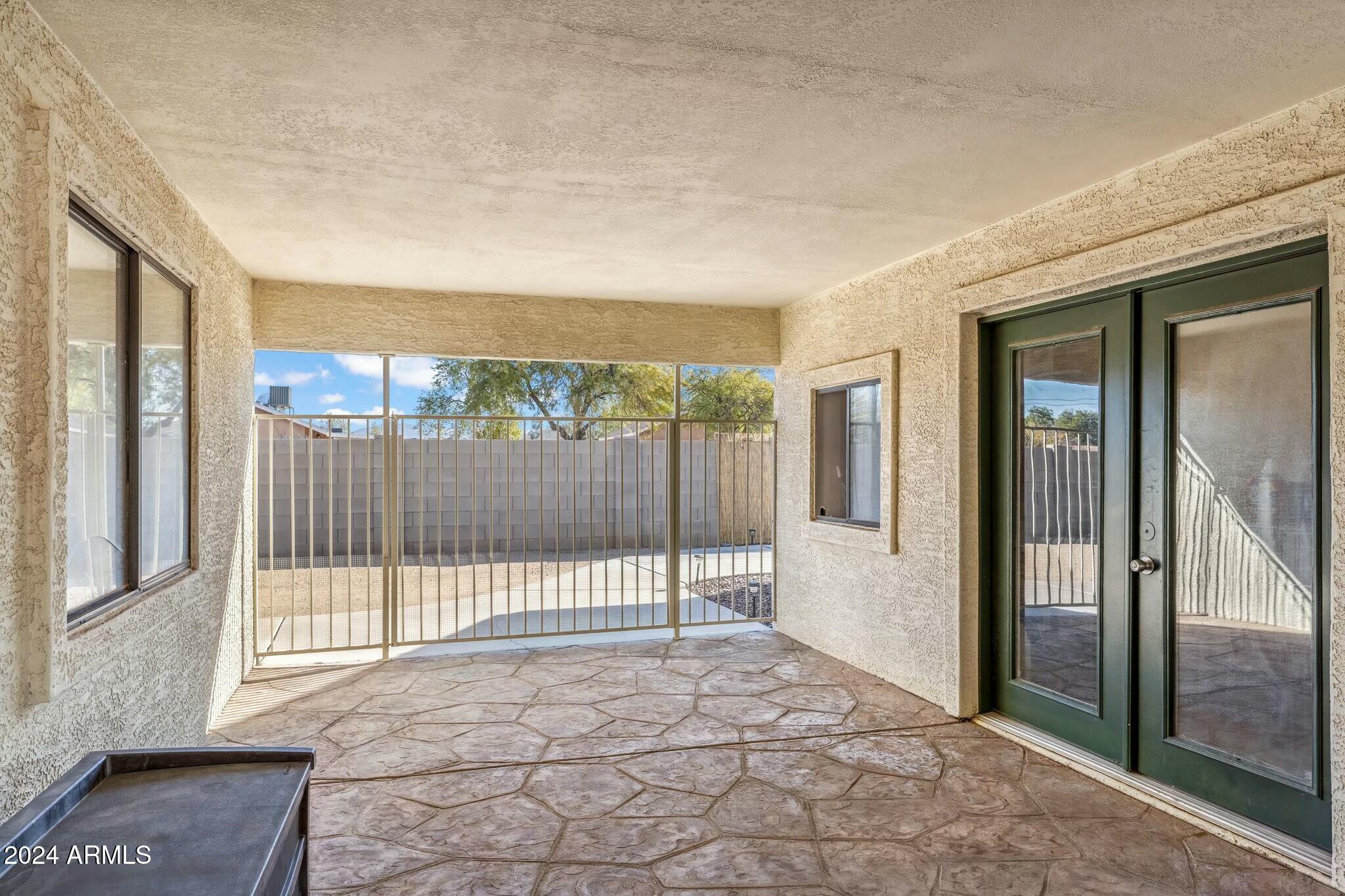 1045 East Cloud Road Phoenix, AZ 85086 - Photo 45 of 67 tempImage3bH82L