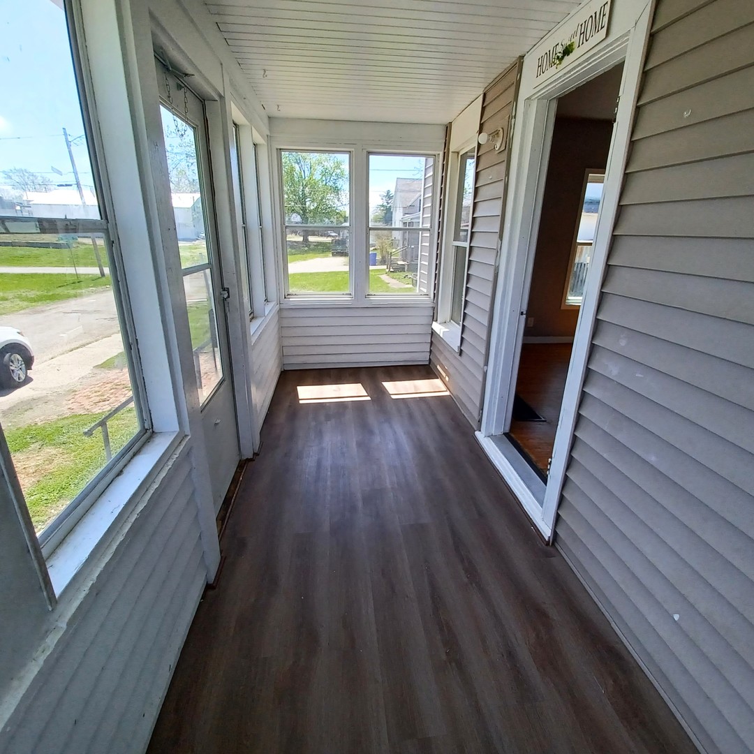 205 Ross Street Kewanee, IL 61443 - Photo 3 of 29