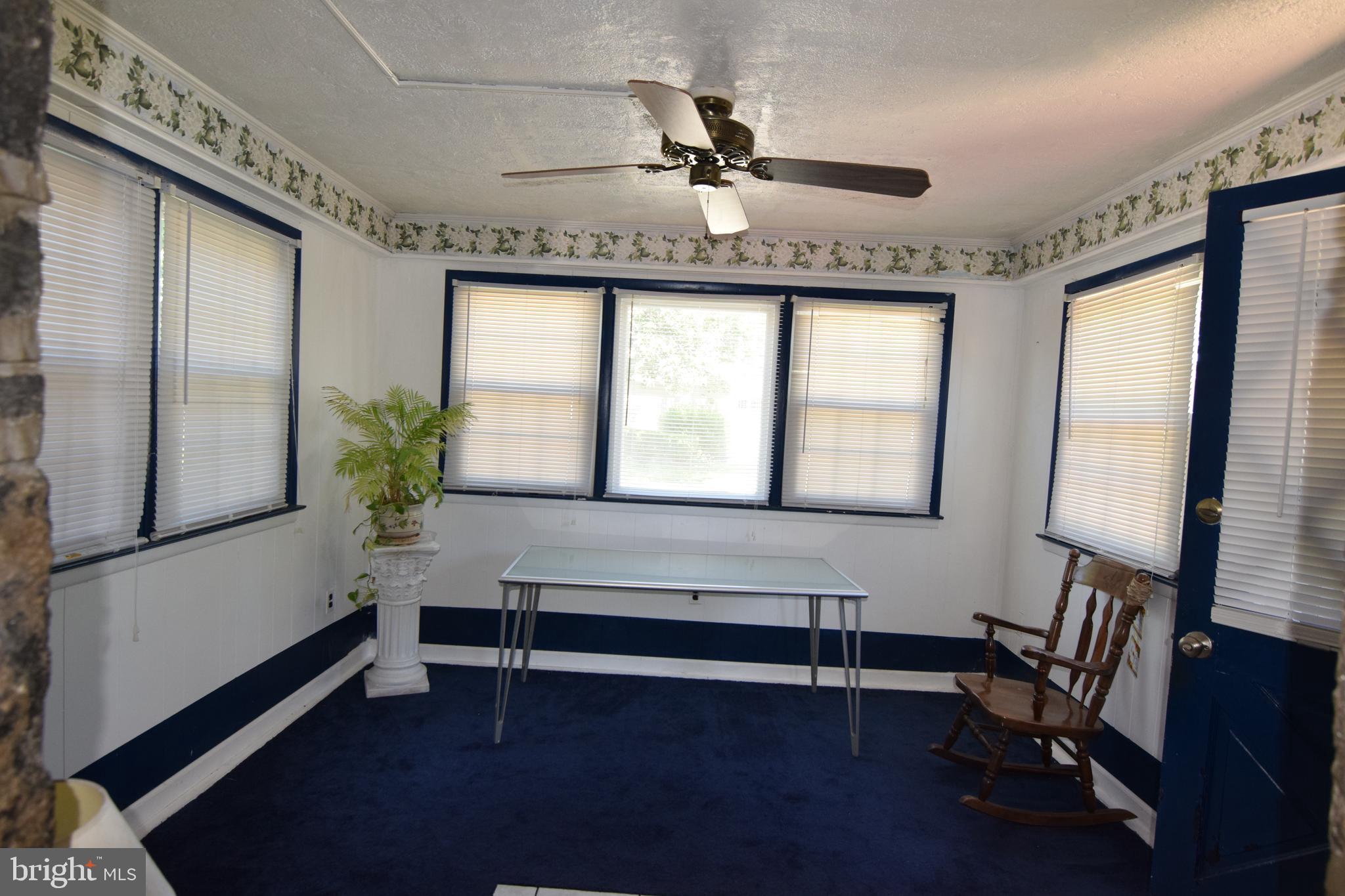 14 Gladstone Road Lansdowne, PA 19050 - Photo 4 of 22