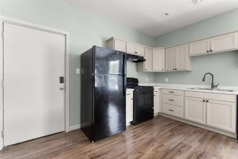 $230,000 | 5605 Lavergne St Lake, Unit 1 & 2, Lake Charles, LA 70615