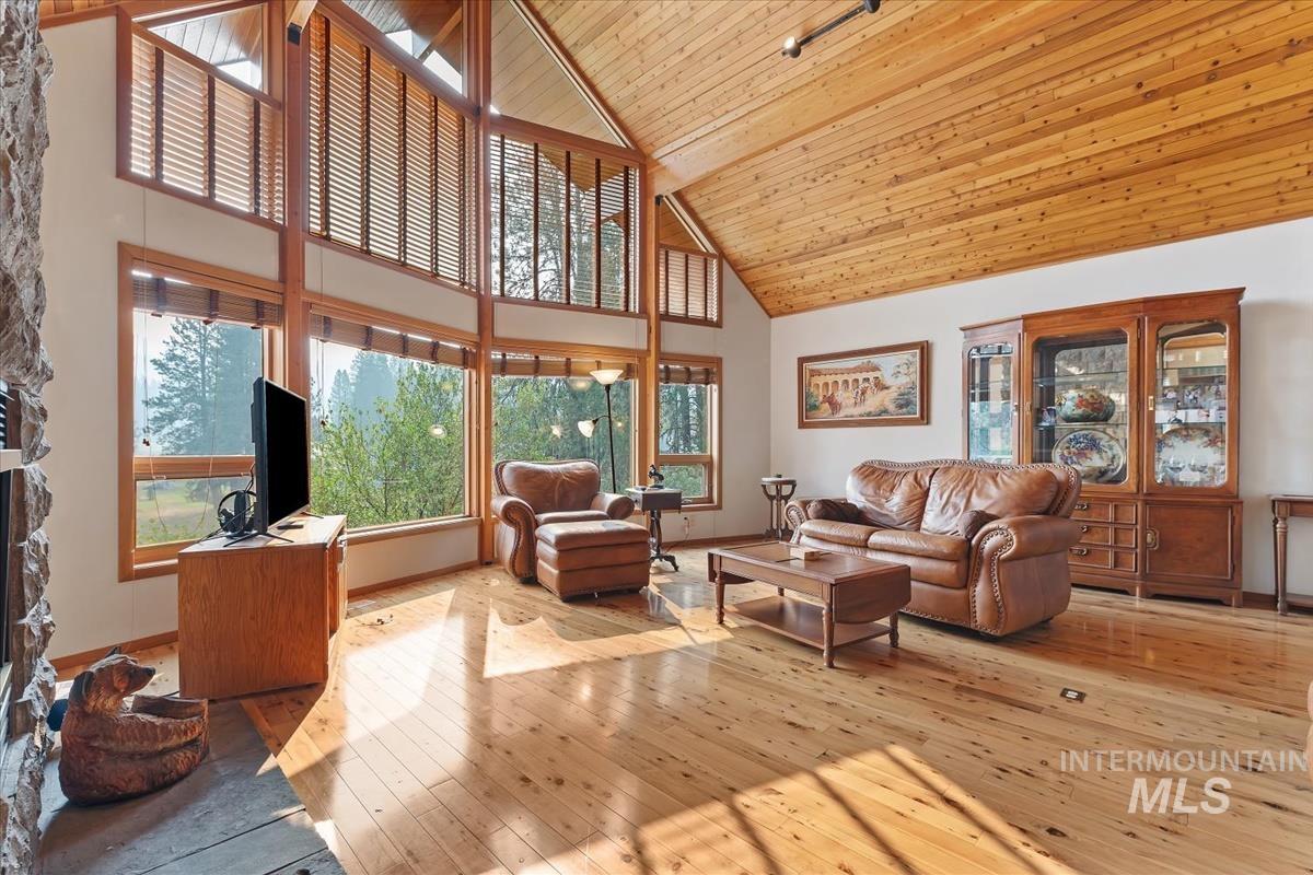 7 River Road Garden Valley, ID 83622 - Photo 15 of 48 Gallery Image 15