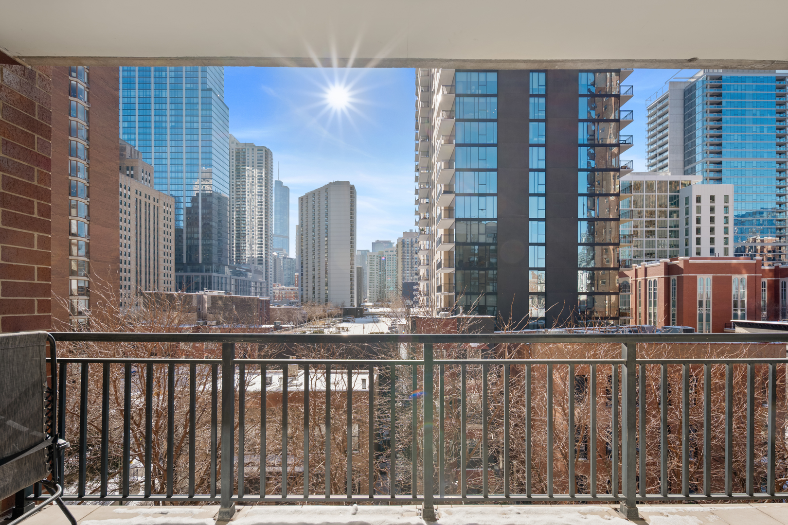 55 West Delaware Place, Unit 614 Chicago, IL 60610 - Photo 9 of 22