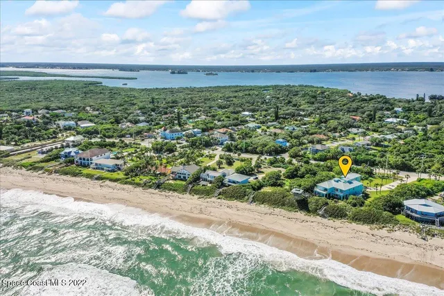 a view of an ocean beach