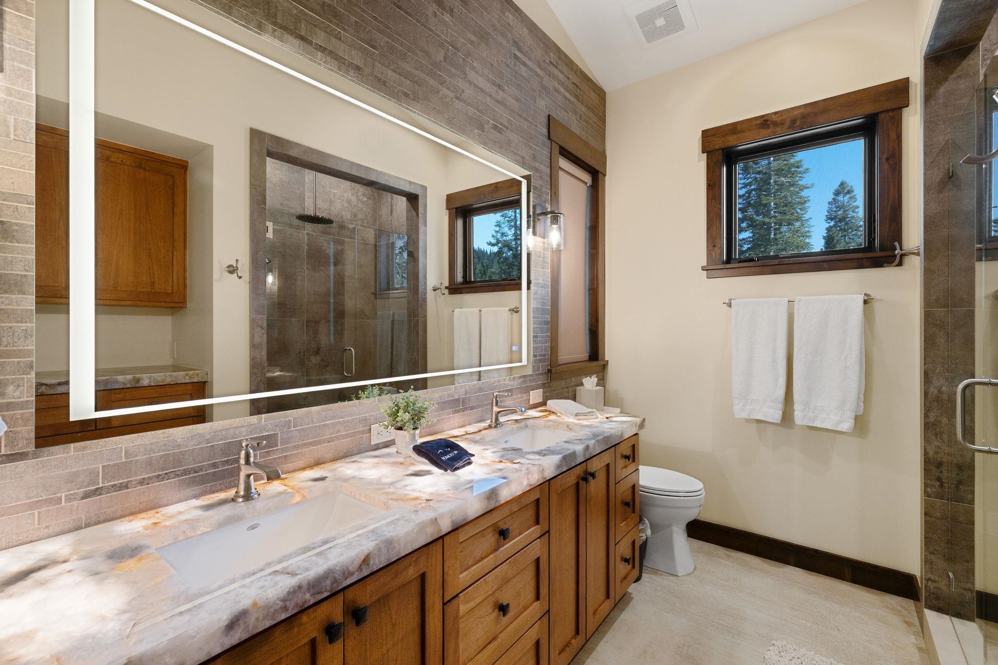9295 Brae Road Truckee, CA 96161 - Photo 15 of 28 Gallery Image 15