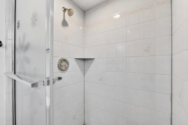 $675,000 | 20335 Yorktown Court, Brookfield, WI 53045