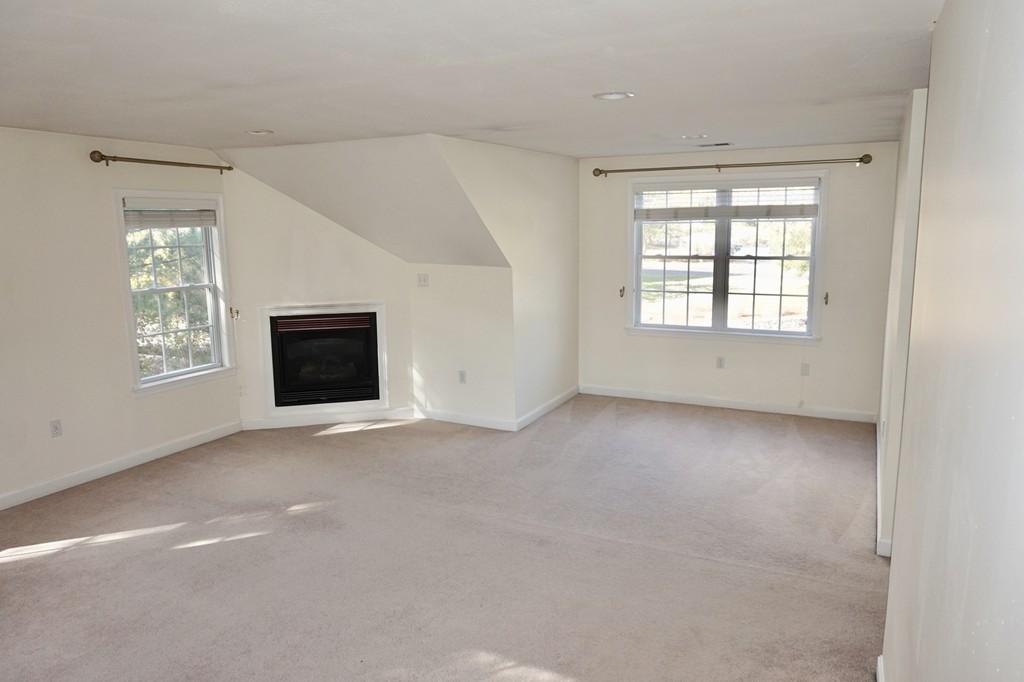8 Howe Street Ashland, MA 01721 - Photo 8 of 18