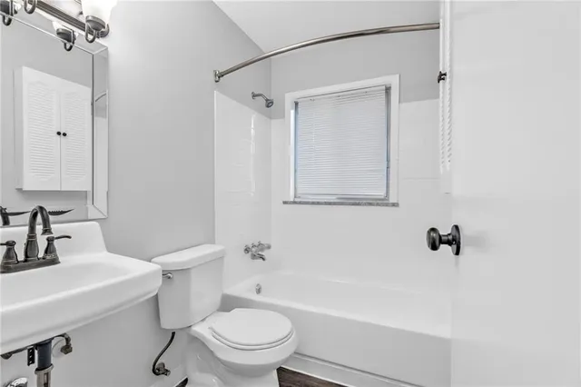 $190,000 | 18805 East Arrowhead Drive, Independence, MO 64056