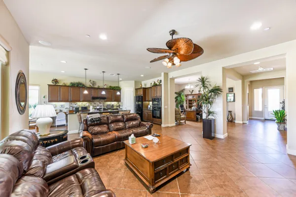 $6,000 | 81465 Avenida Montura, Indio, CA 92203