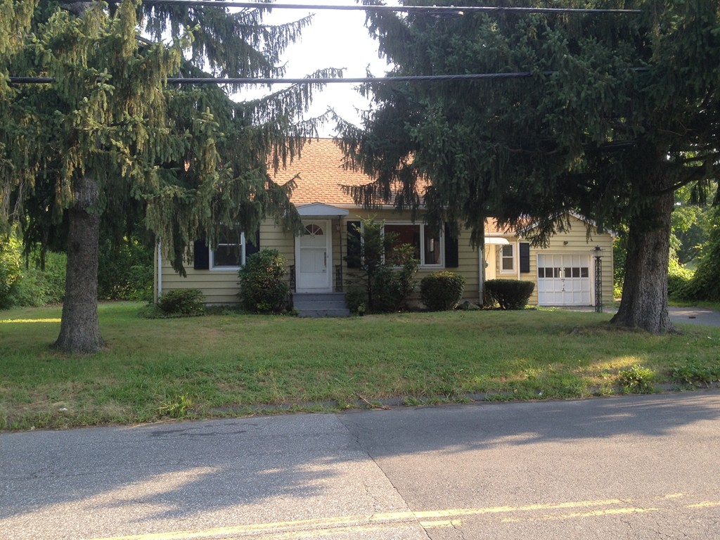 75 Lower Westfield Road Holyoke, MA 01040 - Photo 1 of 1 Gallery Image 1