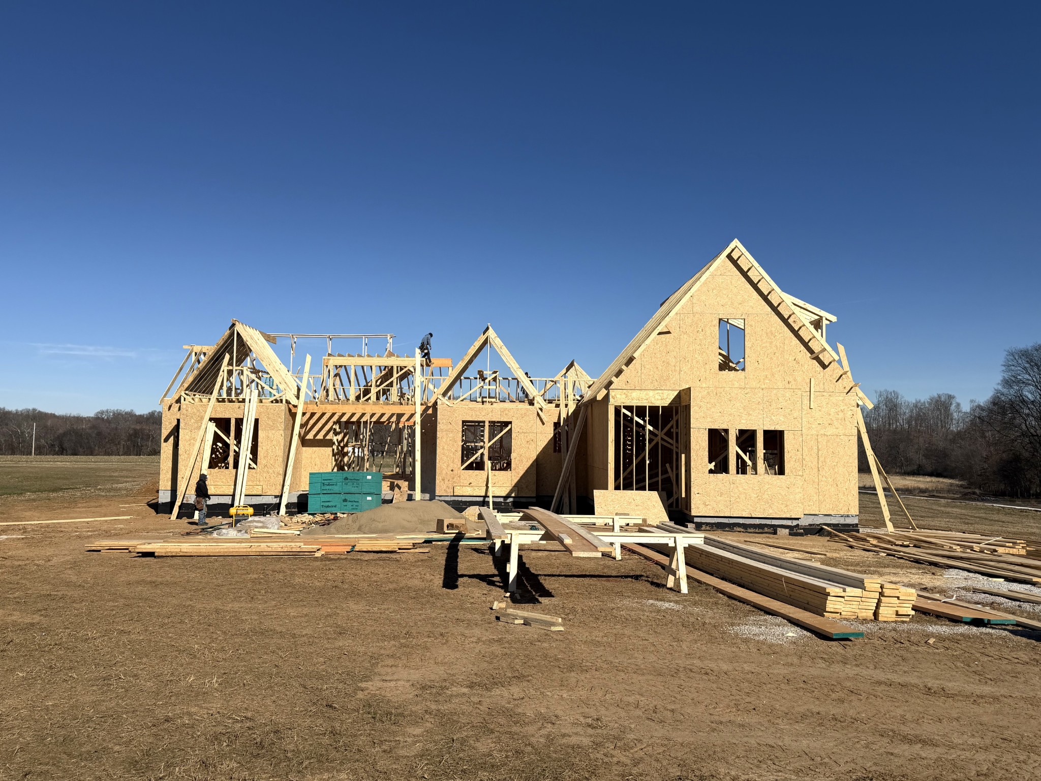 293 Aplin Branch Road Cottontown, TN 37048 - Photo 1 of 8 a view of a house with a park