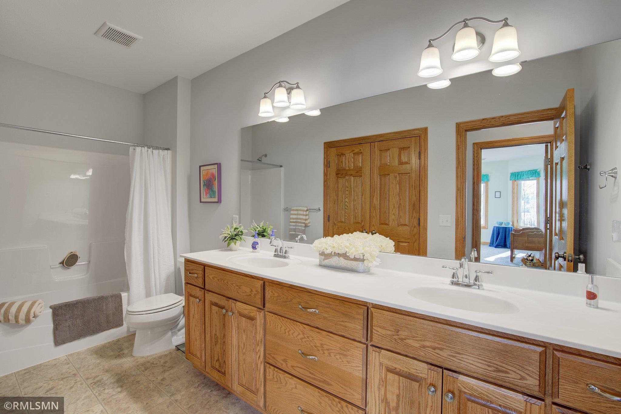 3639 Wilds Ridge Northwest Prior Lake, MN 55372 - Photo 27 of 39 Gallery Image 27