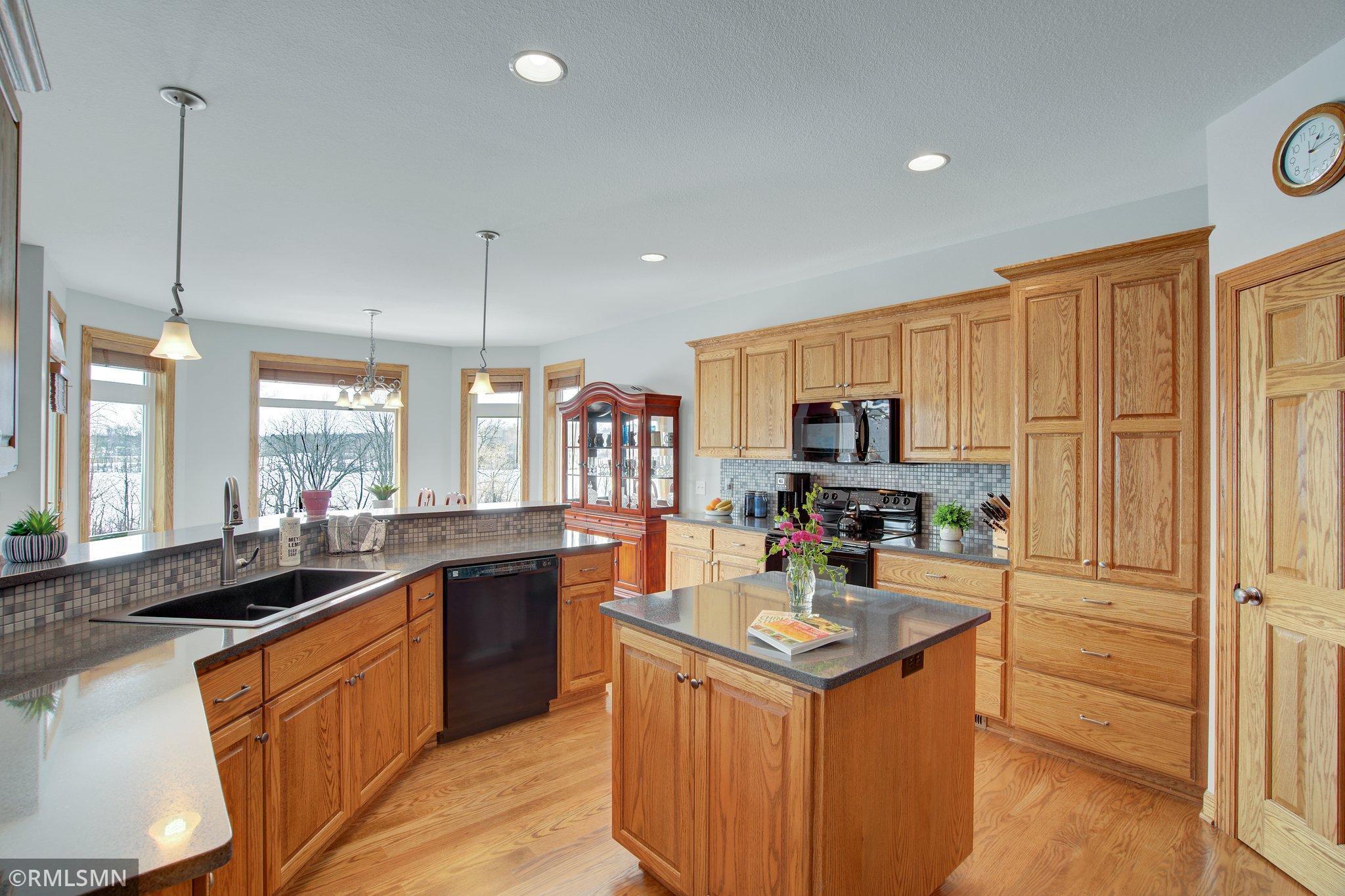 3639 Wilds Ridge Northwest Prior Lake, MN 55372 - Photo 10 of 39 Gallery Image 10